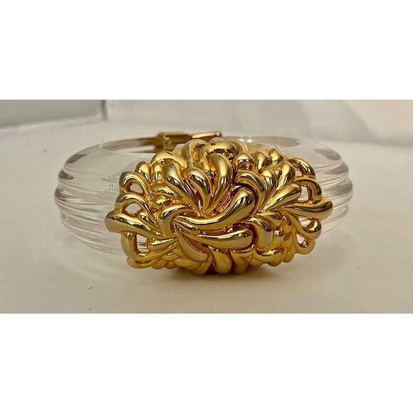INNA Cytrine Paris Chrysanthemum Lucite Magnetic Clamper Bangle Bracelet MCM - Picture 2 of 8